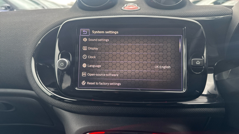 Smart EQ forfour hatchback 60kW EQ Exclusive 17kWh 5dr Auto [22kWch] Electric Hatchback